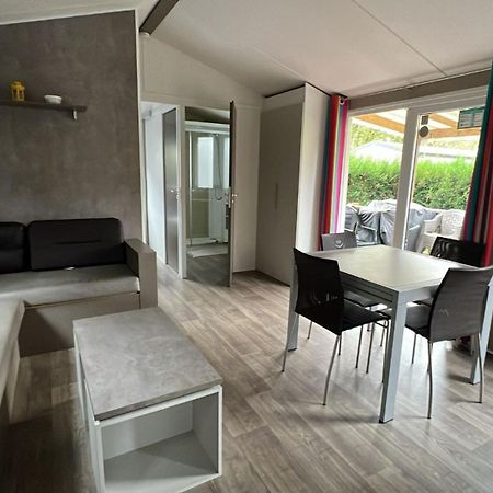Mobil Home Amenage 2 Chambres La Teste Camping**** Extérieur photo