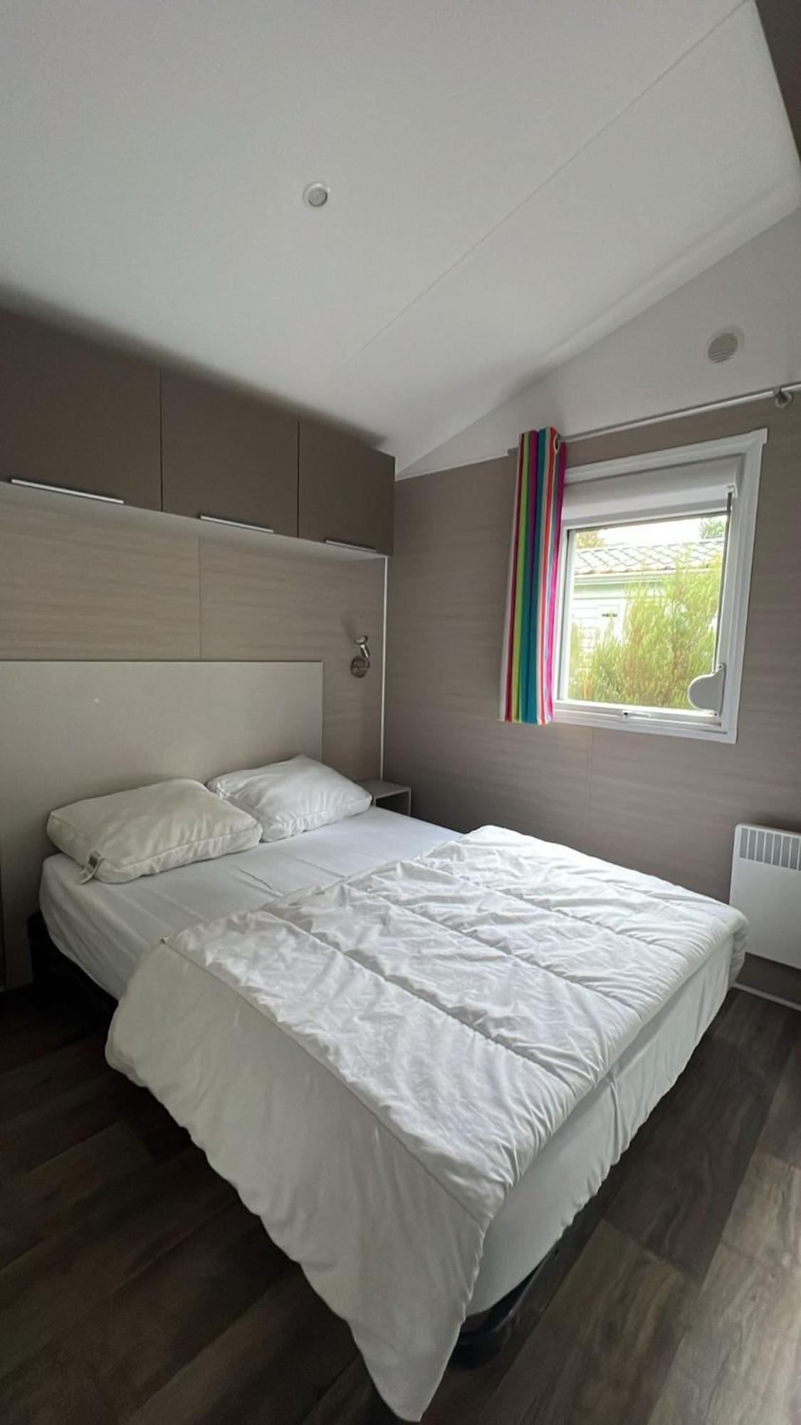 Mobil Home Amenage 2 Chambres La Teste Camping**** Extérieur photo