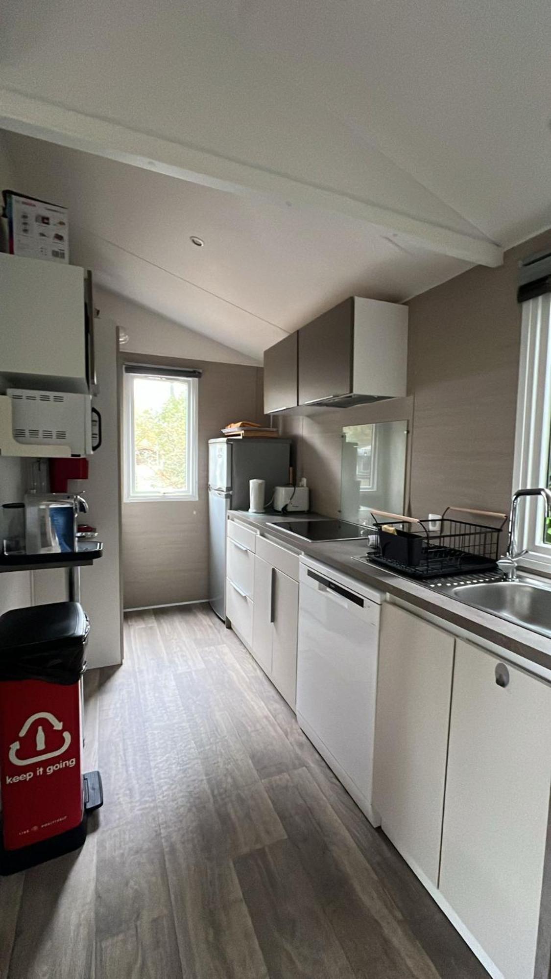 Mobil Home Amenage 2 Chambres La Teste Camping**** Extérieur photo
